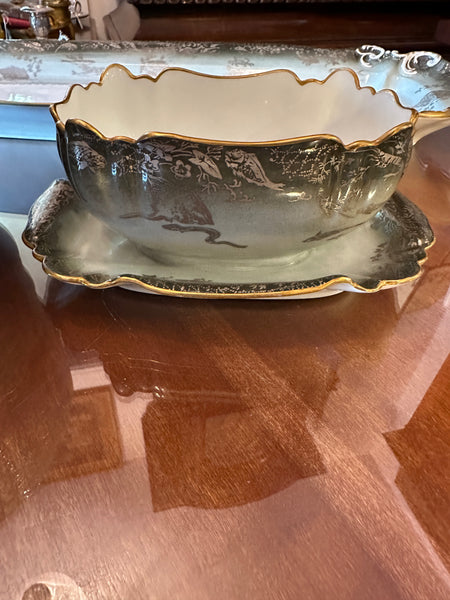 Haviland Limoges Fish Service. Platter, Sauce, 12 Plates. Late 19th Century
