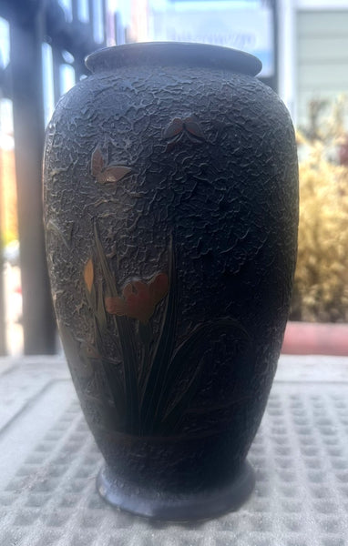 Japanese Tree Bark Cloisonne Totai Shippo Vase. Meiji Period. 7 1/4" Height