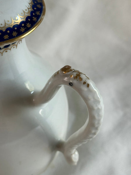 Small Pitcher. Chinese Export Porcelain. Blue Flowers. Peach Finial. Circa 1790