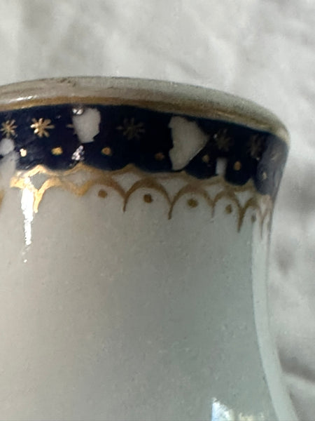 Small Pitcher. Chinese Export Porcelain. Blue Flowers. Peach Finial. Circa 1790