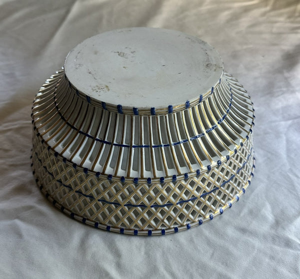Vienna Porcelain Reticulated Bowl on Stand. White, Blue, Gold. 18th C. 10 1/2" D