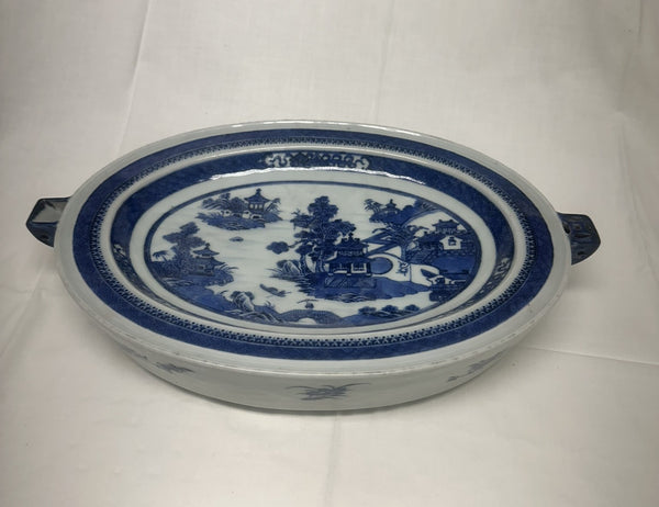 Chinese Nanking Blue and White Porcelain Warming Hot Water Dish. 19th Century