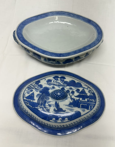 Warming Dish with Liner. Chinese Canton Blue and White Porcelain. 19th Century