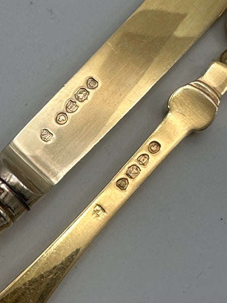 Fruit Dessert Set Service for 8. Victorian English Sterling Silver. London 1833.