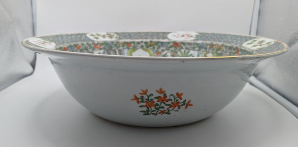 Chinese Porcelain Bowl. Famille Verte Qing Dynasty. Mid 19th Century. 16"