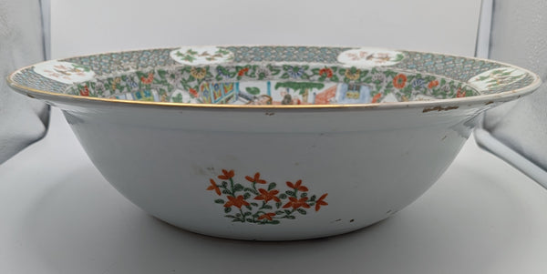 Chinese Porcelain Bowl. Famille Verte Qing Dynasty. Mid 19th Century. 16"