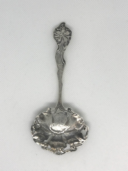 Bon Bon Scoop. Shiebler Co. Pierced Sterling Silver. Fiorito Clematis. 1903