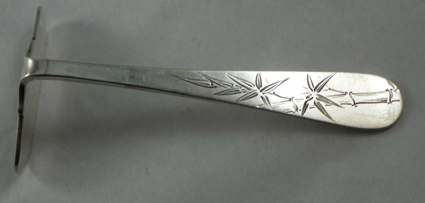 Japanese 950 Silver Child's Baby Food Pusher Bamboo Motif