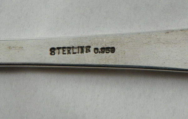 Japanese 950 Silver Child's Baby Food Pusher Bamboo Motif